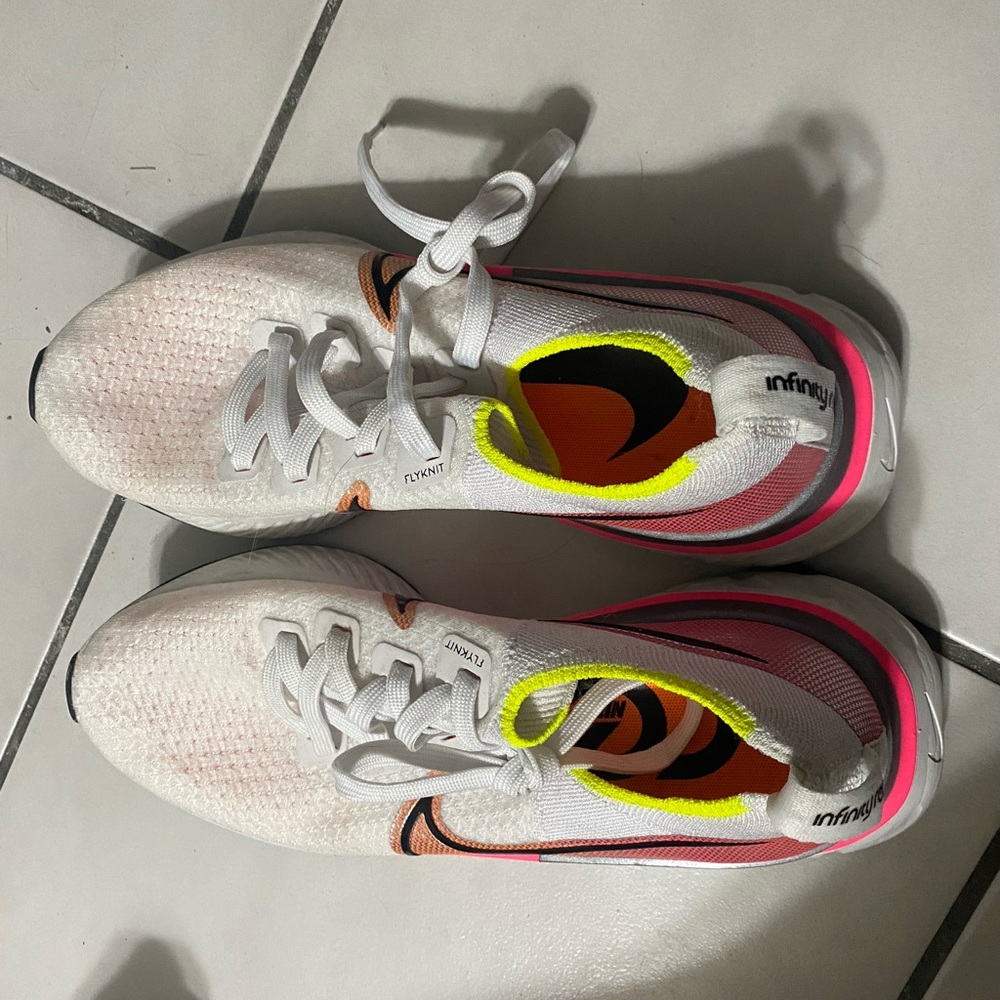 Nike infinity react running shoes